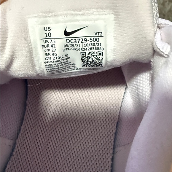 Nike Women's Soft Pink Athletic Sneakers - Picture 5 of 6